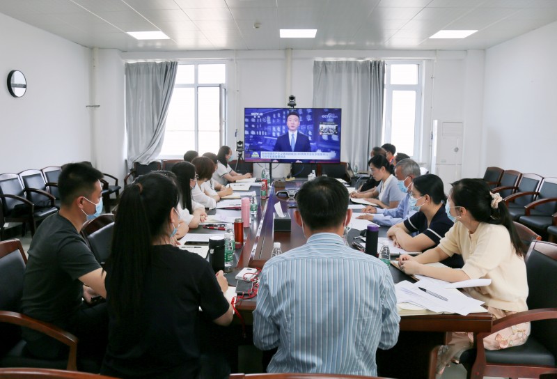 4、已发-学校新闻-党委宣传部-学校召开党委理论学习中心组学习（扩大）会议(1)